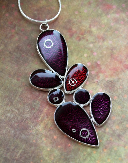 "Violet" — foto 1