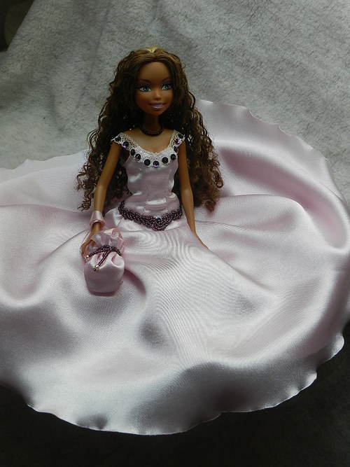 Šatičky pro Barbie — foto 1