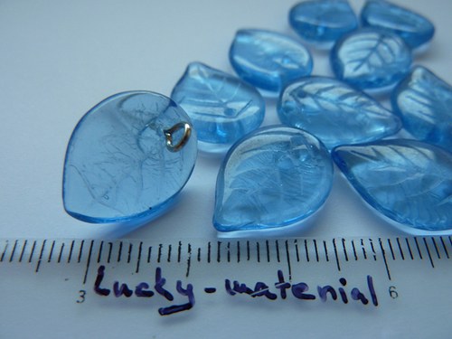 Lístečky stř. modré 18x13 mm .... 10 ks — foto 1