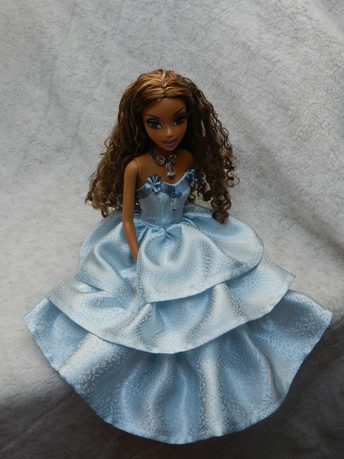 Šatičky pro Barbie — foto 1