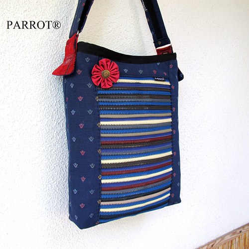 Kabelka ZIG ZAG BAG no.001 - PARROT® — foto 1