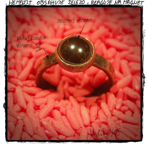S hematitem.... — foto 1