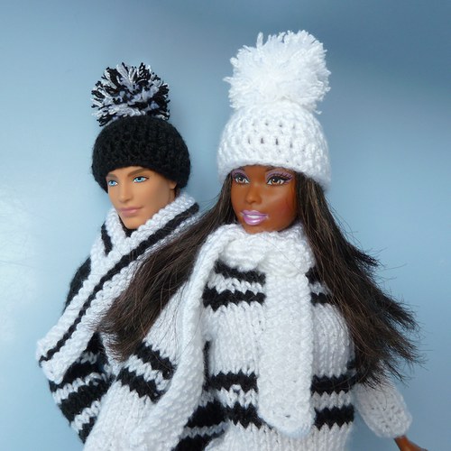 Bílý kulich a šála pro Barbie — foto 1