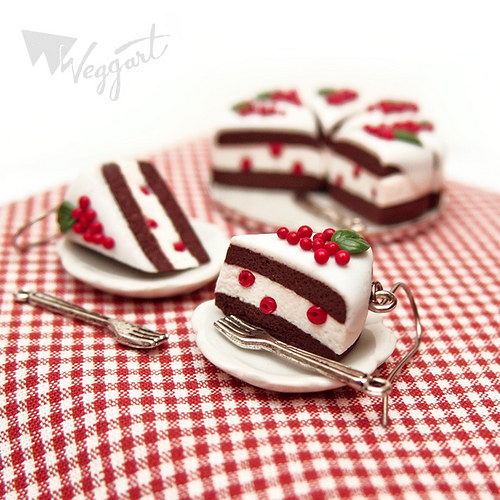 Náušnice miniaturní dortíky - VIŠNĚ — foto 1