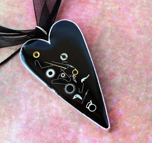Broken heart /black/ — foto 1