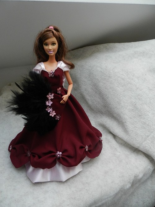 Šatičky pro Barbie — foto 1