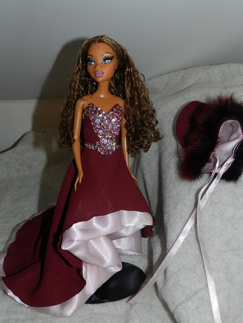 Šatičky pro Barbie — foto 1