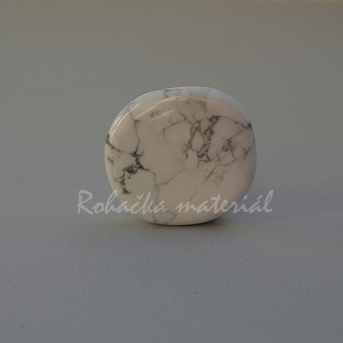 Magnezit (Howlit) — foto 1