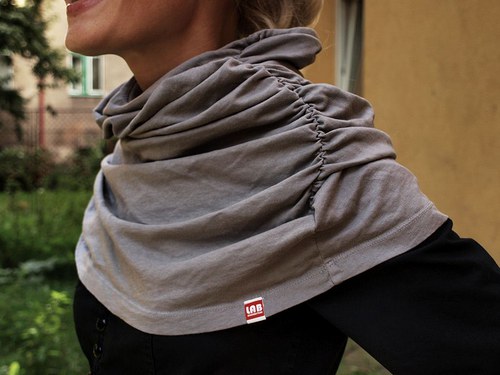 Neck-on — foto 1