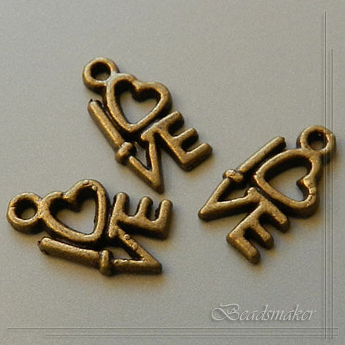 Přívěsek LOVE - 3 kusy — foto 1