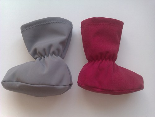Dvoje softshellové botky na capáčky — foto 1