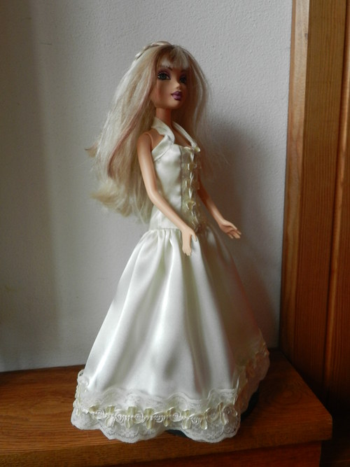 Šatičky pro Barbie — foto 1