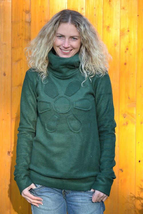 Zelená mikina — foto 1