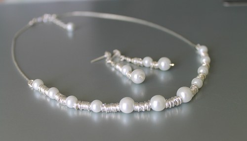 Bílá vlečka - set — foto 1