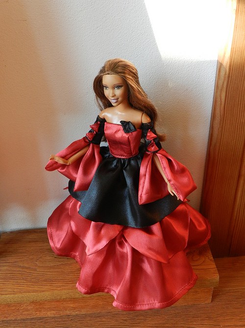 Šatičky pro Barbie — foto 1