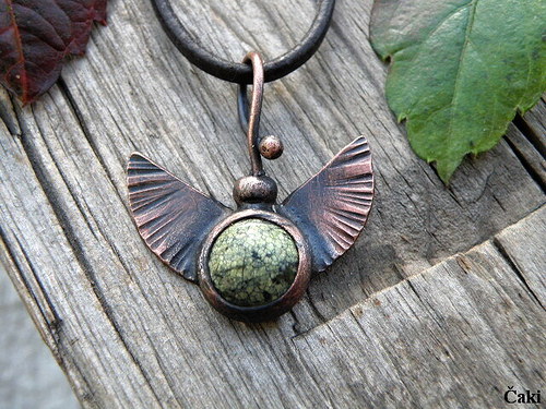 Ušatý serpentin.......... — foto 1