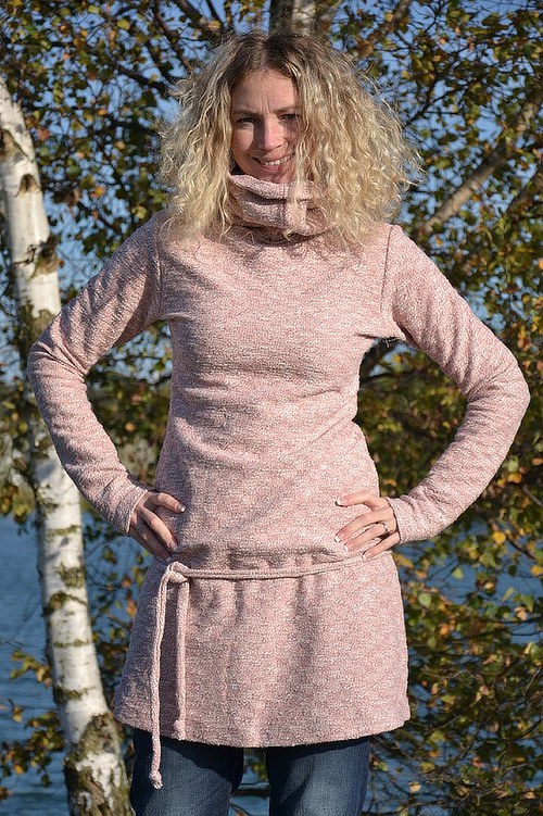 Zimní šaty — foto 1