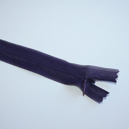 Šatový krytý zip 40 cm / 50 kusů! — foto 1