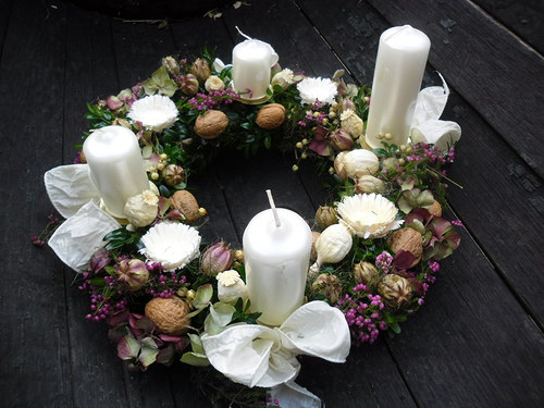 Krémový adventní — foto 1