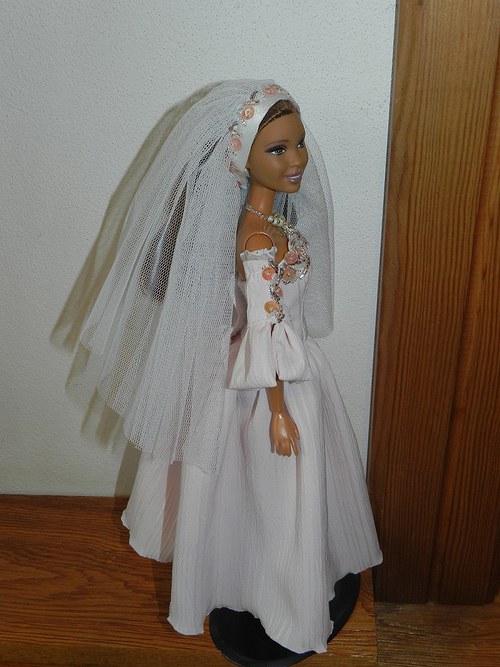 Šatičky pro Barbie — foto 1