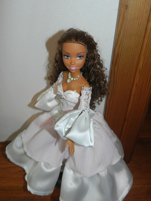 Šatičky pro Barbie — foto 1