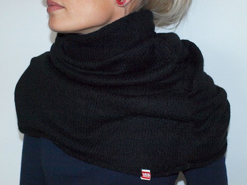 Neck-on hrubý s rolákem — foto 1