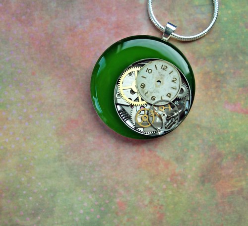 Mess in green — foto 1