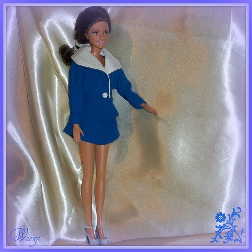 SLEVA !! Modrý kostýmek pro Barbie — foto 1