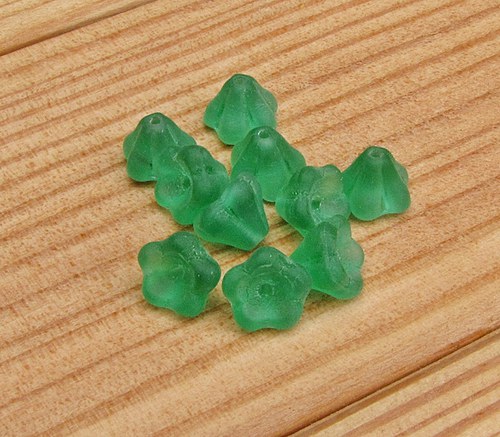 Zelené zvonečky 6/8 mm 20 ks — foto 1