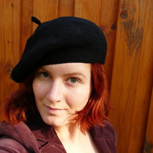 Černá baretka — foto 1