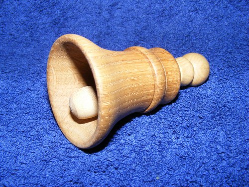 Dřevěný zvoneček — foto 1