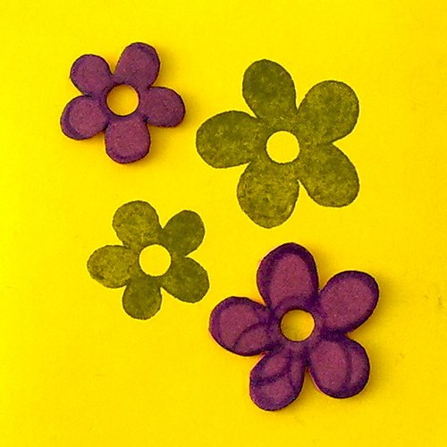2 kytičky 3a2 cm — foto 1