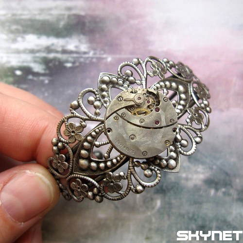 Steampunk náramek — foto 1