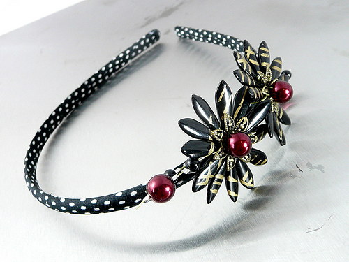 Čelenka : " Black and red "a — foto 1