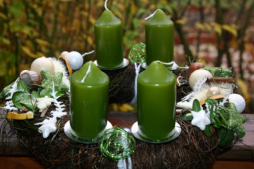 Adventní věnec zelinkavý — foto 1