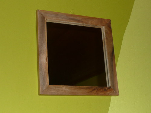 Ořechové zrcadlo — foto 1