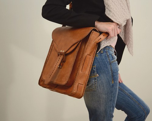 Unisex brašna střední — foto 1