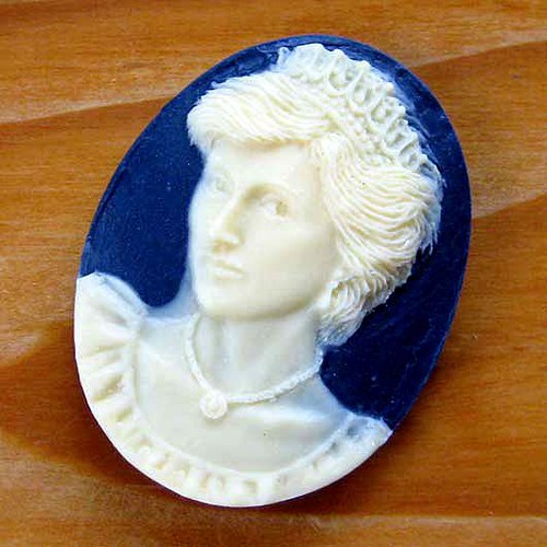 Lady Diana 17x23mm — foto 1