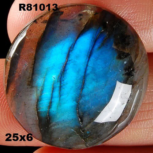 Labradorit -cabochon — foto 1