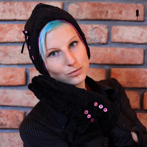 UŠAN-KYX black/pink — foto 1
