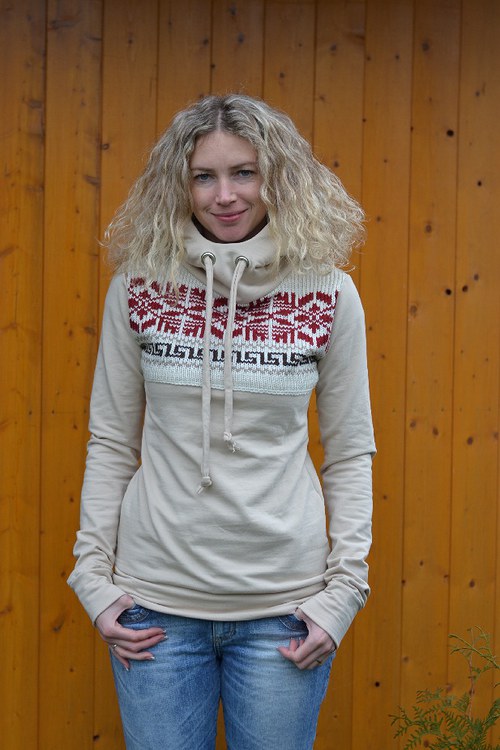 Béžová mikina — foto 1