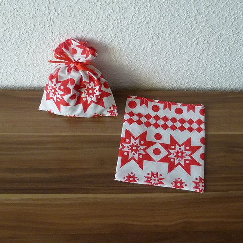 Vánoční pytlík - červenobílý — foto 1