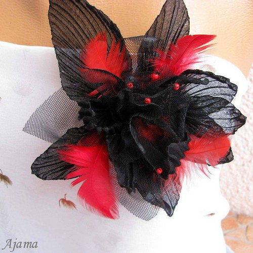 Jana - brož s peřím — foto 1