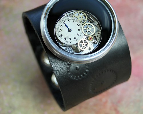 Steampunkový náramek — foto 1