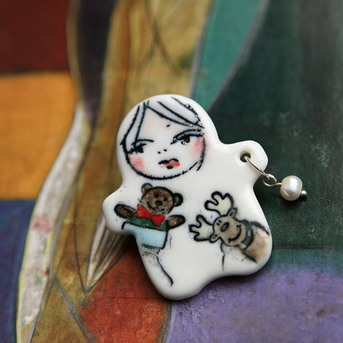 Miš-Ono Perlík (porcelánová brož) — foto 1