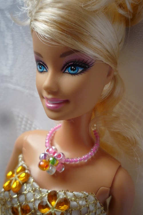 Šperky pro barbie- šitá kulička — foto 1