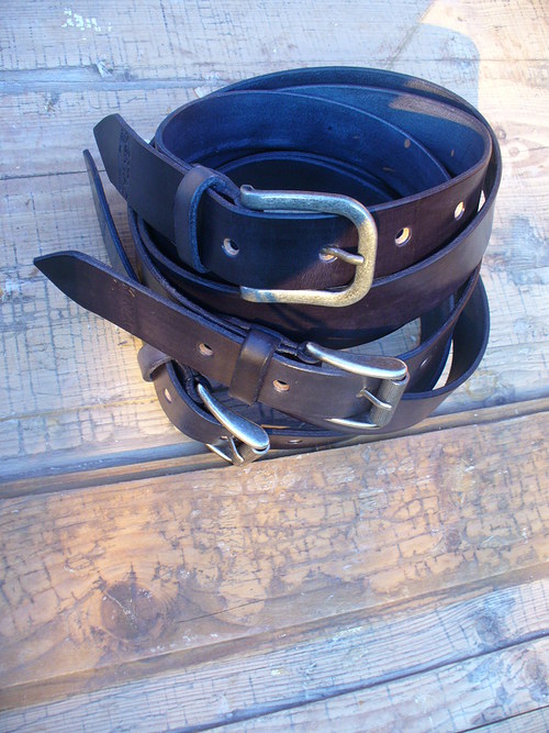 Handmade-KERTAG® kožený opasek ČERNÝ — foto 1