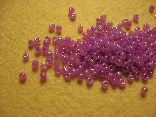 Rokajl tmavě růžová 2.7 mm 9/0 (cena 10gr)