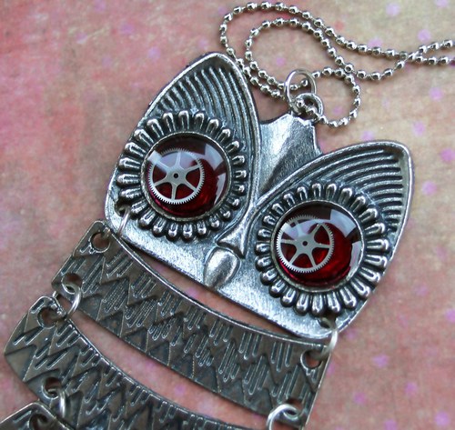 Red eyed owl — foto 1