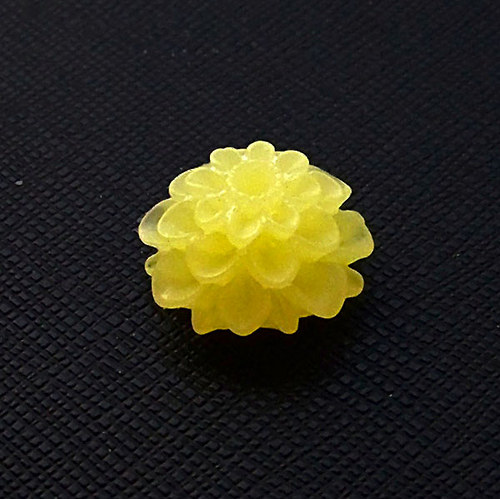 Květinka / zamrzlá/ 20mm/ žlutáč.1/2ks